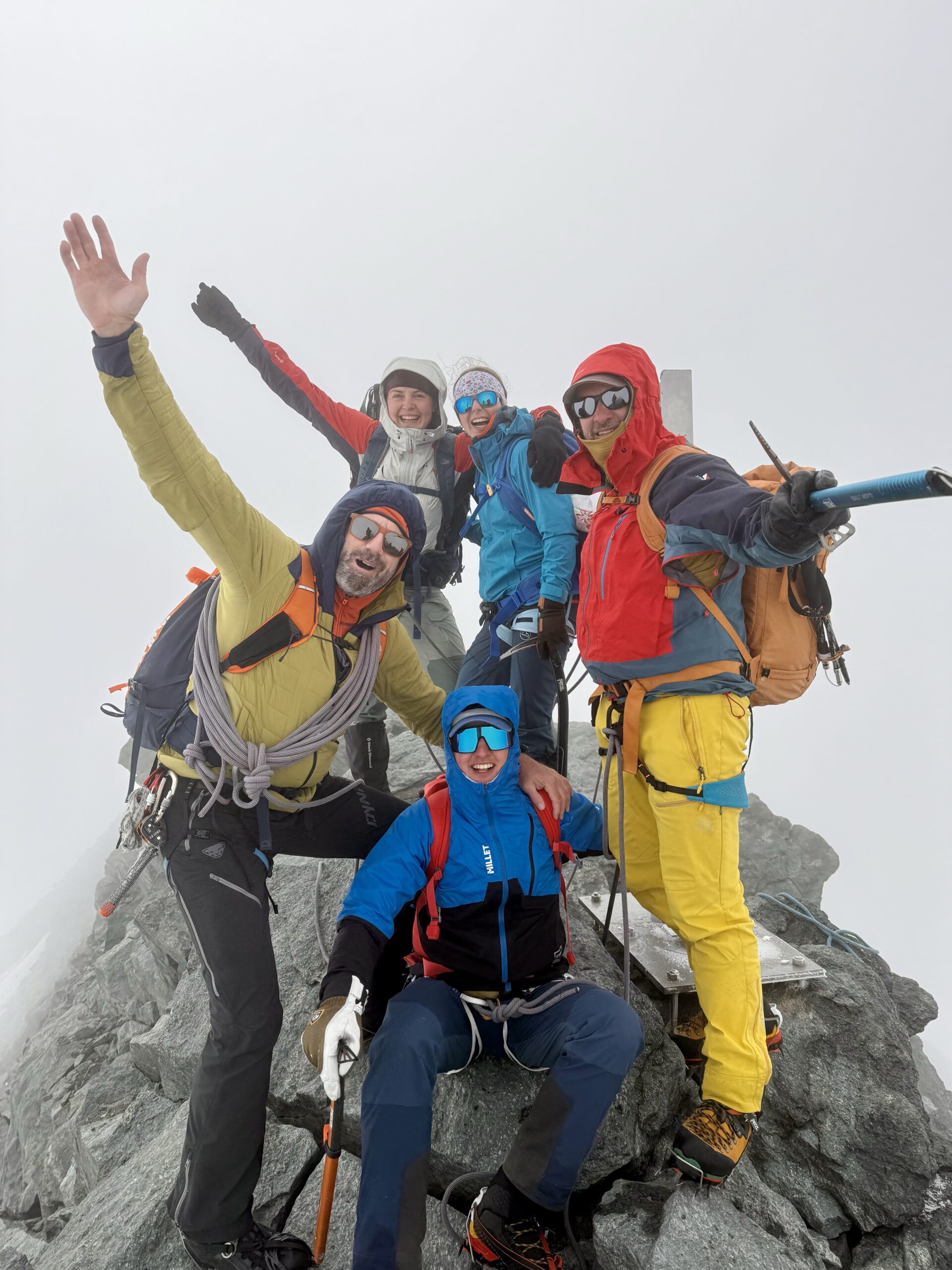 Allalinhorn und Strahlhorn Besteigung (4027m/4190m) mit zertifiziertem IVBV Bergführer